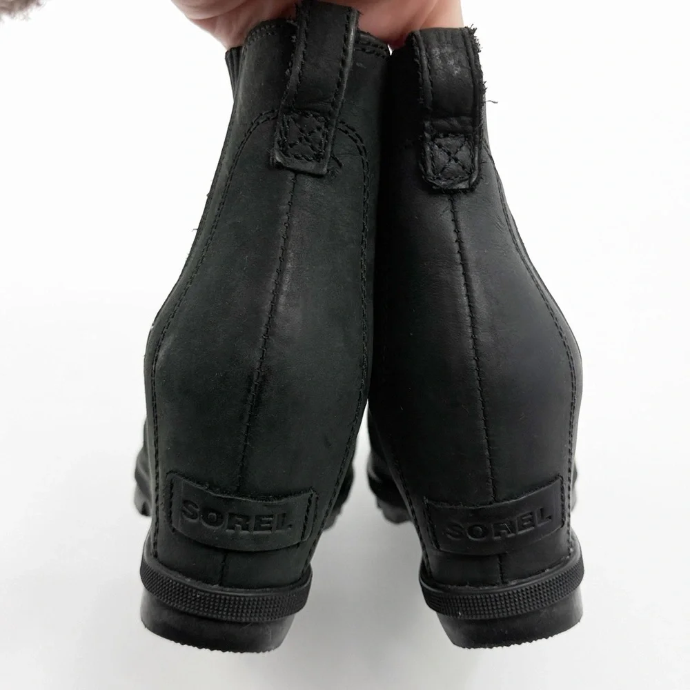 SOREL Joan Rhapsody Wedge Chelsea Snow Boot Black Slip On size 7.5 Waterproof
